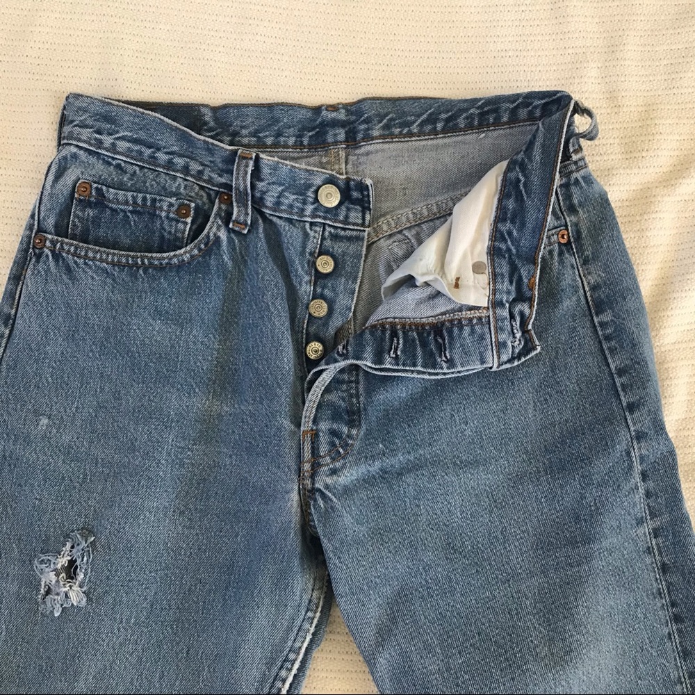 Size 32 Vintage Levi’s Jeans 👖 - Picture 6 of 6